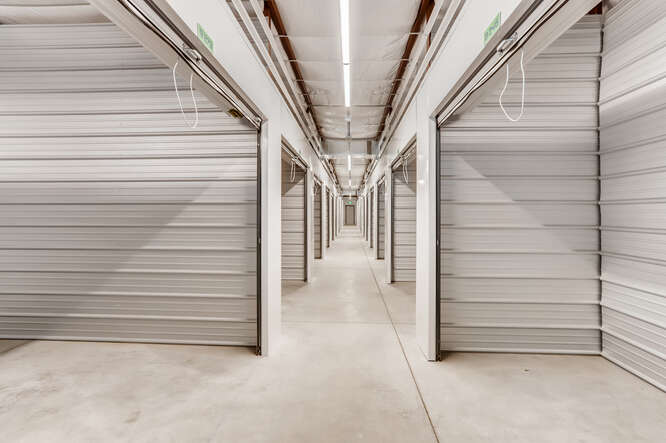 Climate controlled self storage corridors - BestWay2Store 